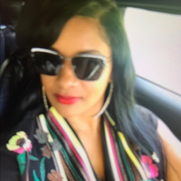 Chanel Square Frame Pearl Sunglasses 4235-H - Picture 9 of 11